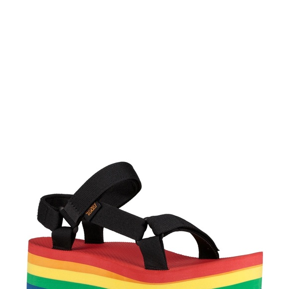 COPY - TEVA universal flatform rainbow pride platform sandal x Tegan and Sara - Picture 2 of 2